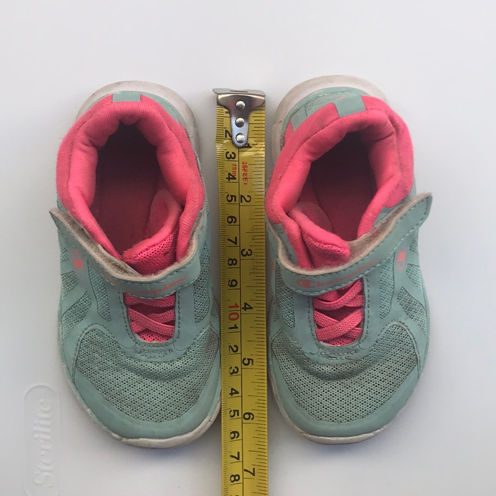 Champion sneakers | size 7